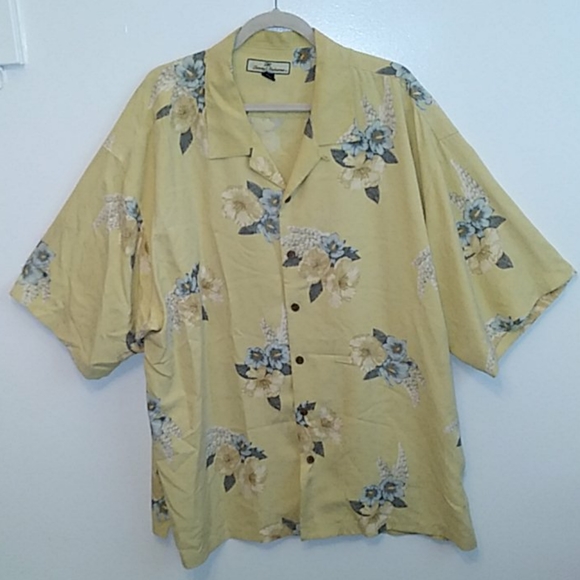 Tommy Bahama Other - Tommy Bahama silk Hawaiian shirt - EUC
